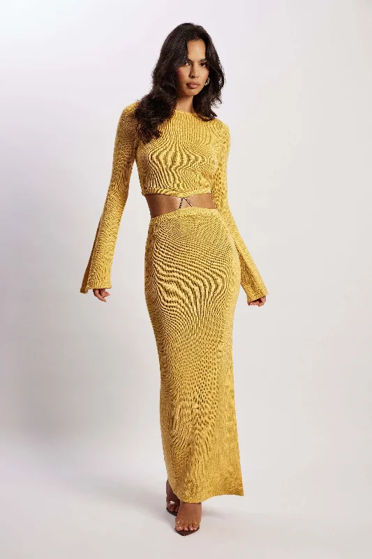 anna-sleeve-knit-dress-yellow