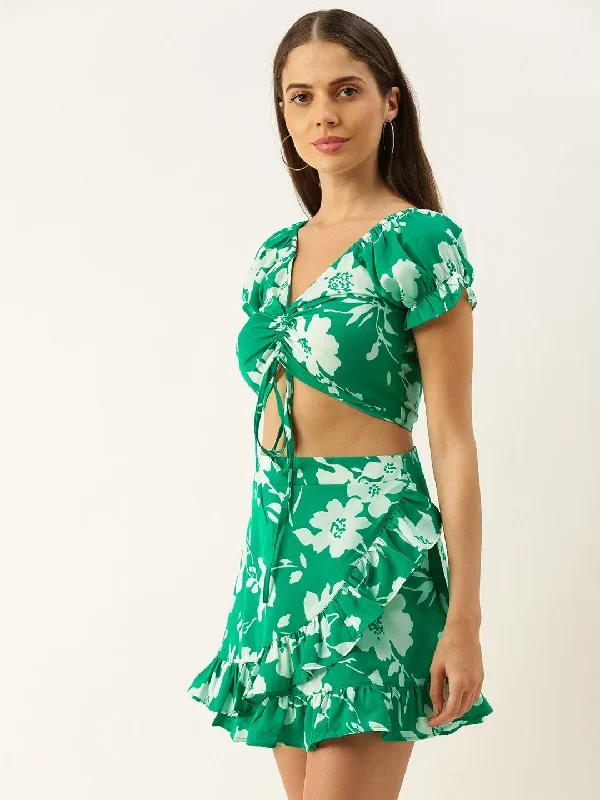 dr932gr-berrylush-women-green-printed-fit-and-flare-dress