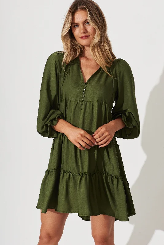 gene-smock-dress-in-khaki