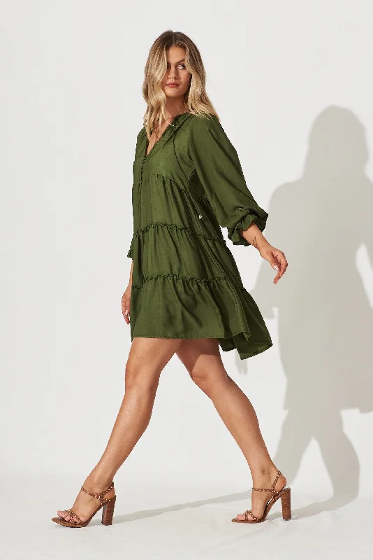 gene-smock-dress-in-khaki