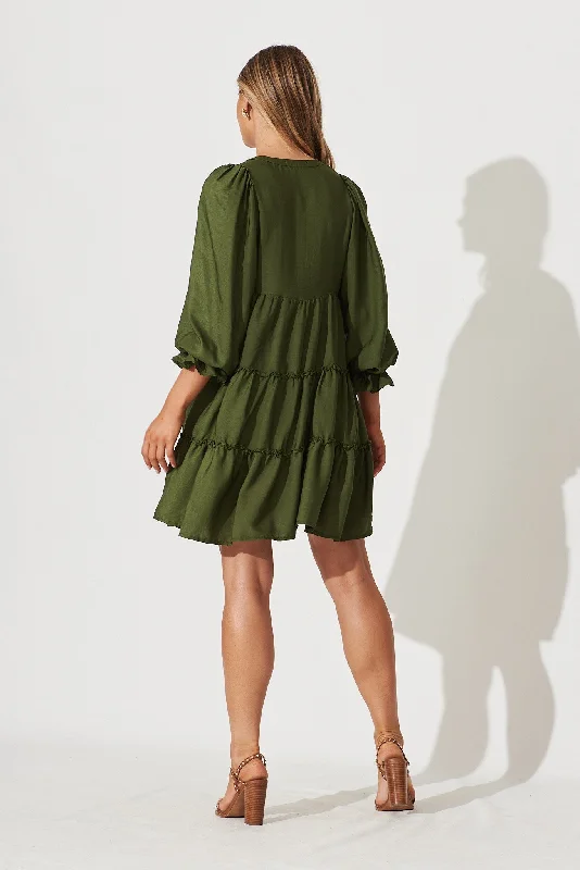 gene-smock-dress-in-khaki