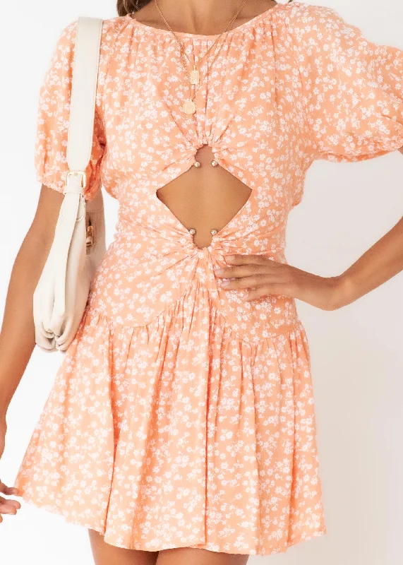 latiana-dress-peach-flowers