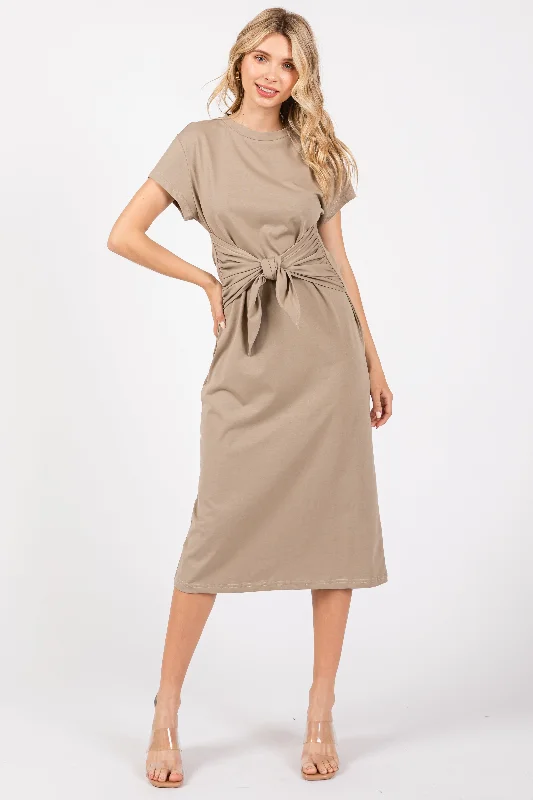 mocha-tie-front-round-neck-knit-maternity-midi-dress