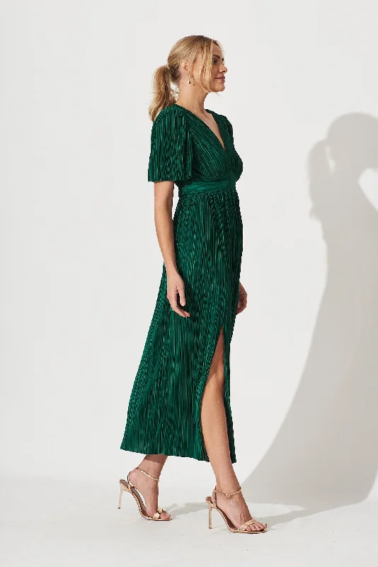 roseville-maxi-dress-in-emerald-plisse