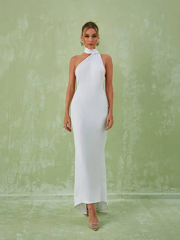 toula-backless-maxi-dress-in-white